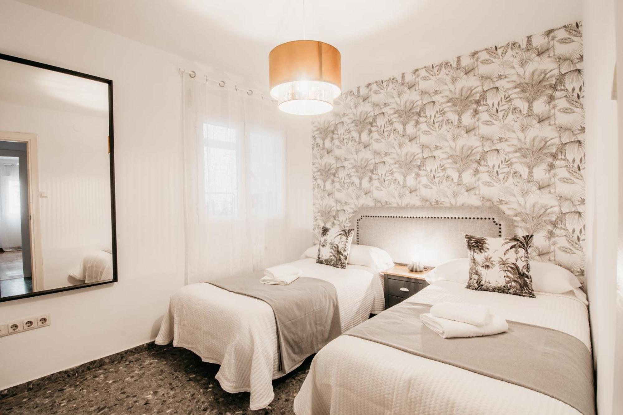 Tuguest Maria Luisa Apartment - Free Parking Granada Exterior foto